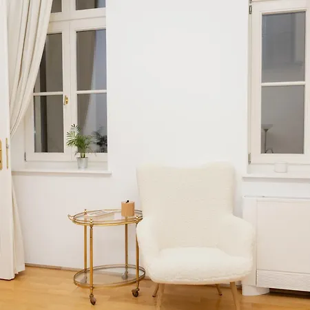 Jupiter Buda Apartment *