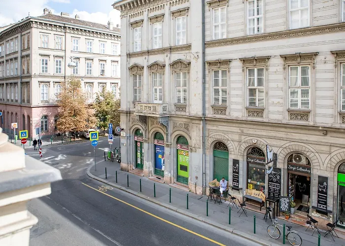 Jupiter Buda Budapest